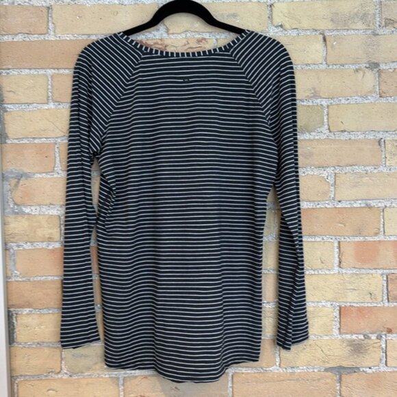 Lululemon Striped Black and White Women's Long Sleee - Picture 2 of 2